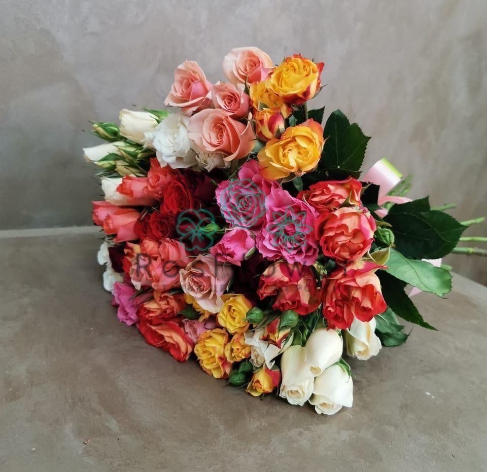 Букет цветов из: Розы в Изоплите