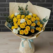 Букет цветов из:  Розы в Изоплите