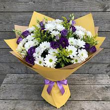 Букет цветов из:  Ирисы, Хризантемы и Ромашки в Изоплите