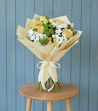 Букет цветов из:  Хризантемы и Розы в Изоплите