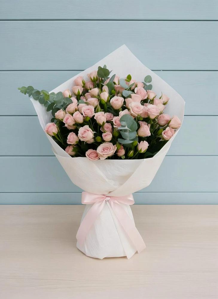 Букет цветов из: Розы в Изоплите