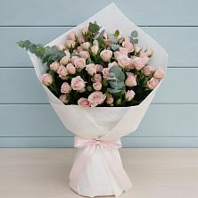 Букет цветов из:  Розы в Изоплите