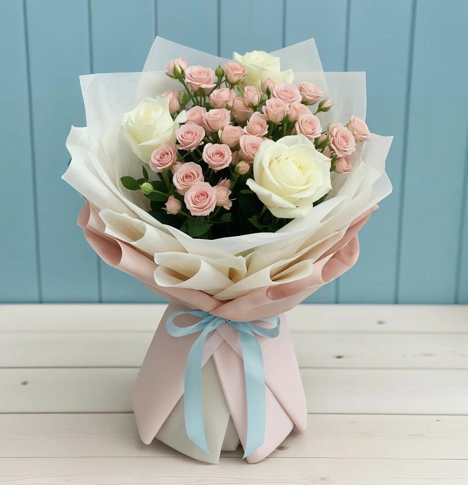 Букет цветов из: Розы в Изоплите