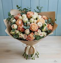 Букет цветов из:  Альстромерии и Розы в Изоплите