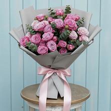 Букет цветов из:  Розы в Изоплите